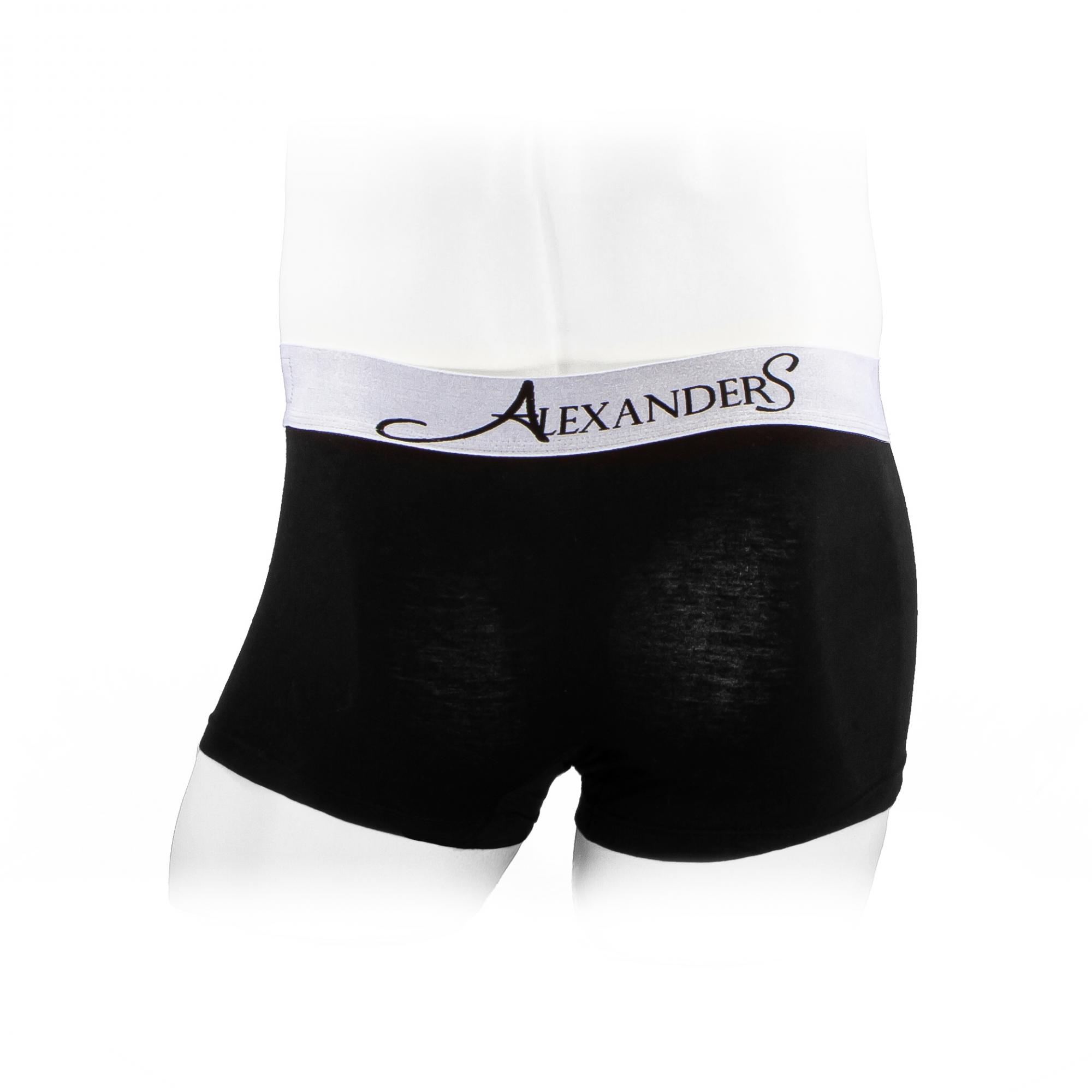 Find your favourite trunks from AlexanderS range, featuring the latest styles and best fits for ultimate comfort. These trunks are perfect for any season.